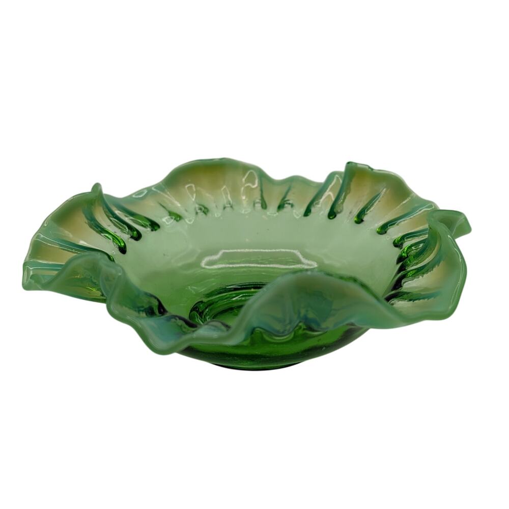 Vintage Green Opalescent Ruffled Edge Fenton Art Glass Bowl -- Read Description - Picture 7 of 16